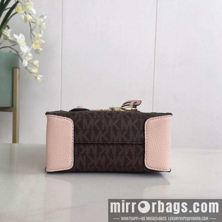 Michael Kors Bags 1689 15X17X7cm DY 5