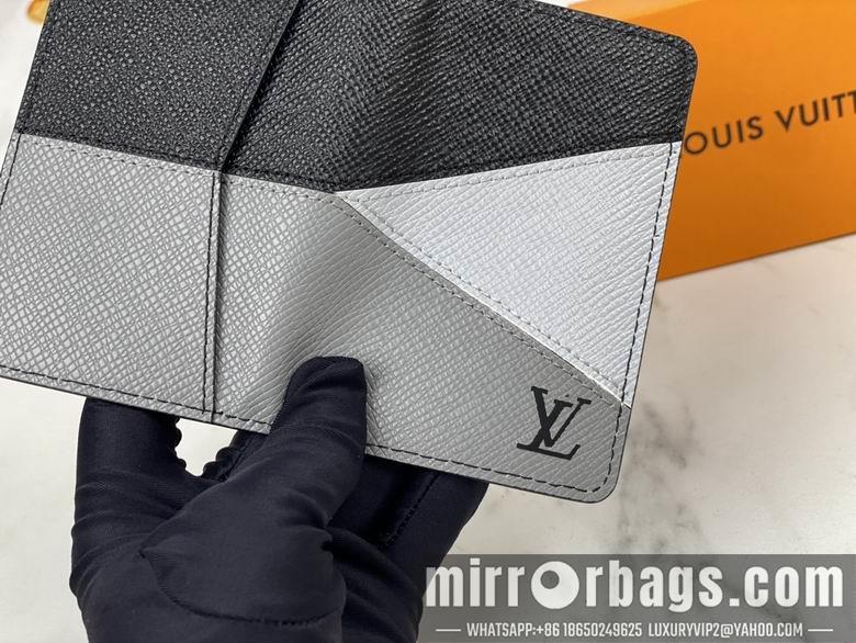 1:1 Louis Vuitton Bags M30709 8X11X1cm YG 2colour