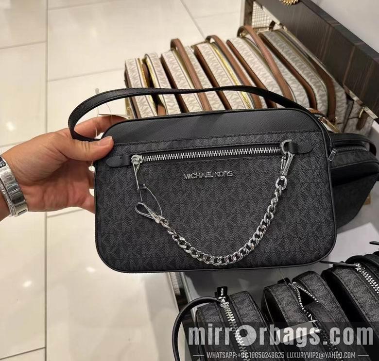 Michael Kors Bags JET SET ITEM 24X16X5cm 090307 DY 3