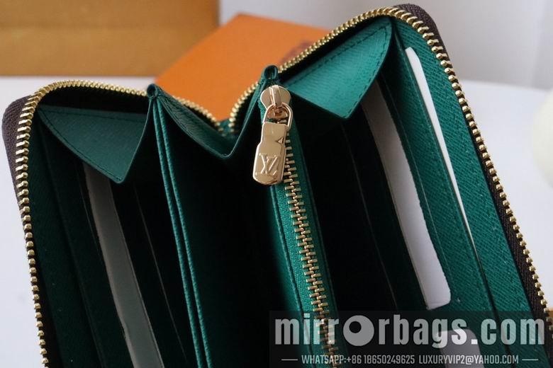 1:1 Louis Vuitton Bags M83689 19.5X10.5X2.5cm XM