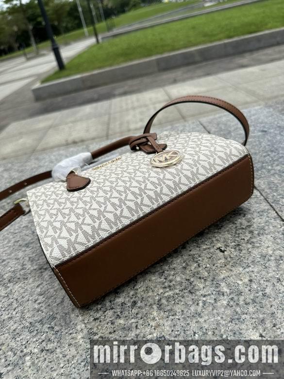 Michael Kors Bags Sheila 24X16X8cm 090914 DY 4