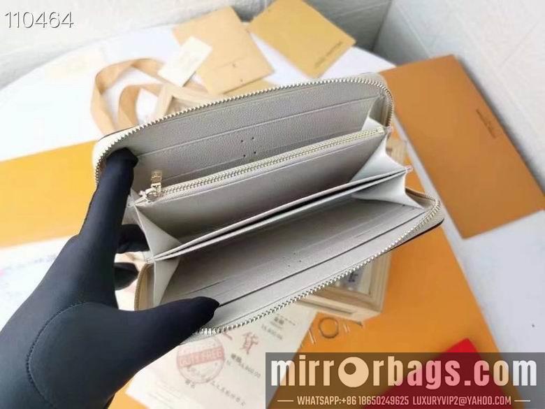 1:1 Louis Vuitton Bags M69794 19.5X10cm XM 3colour