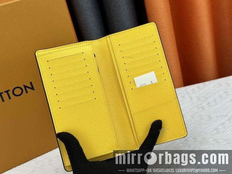 1:1 Louis Vuitton Bags M40615 XM 4colour