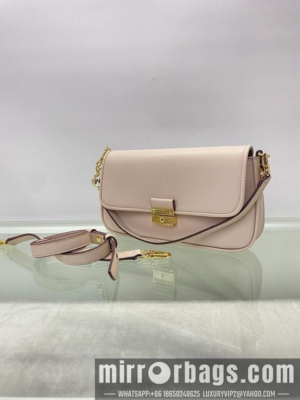 Michael Kors Bags Bradshaw 26X14X4cm 091106 DY 5