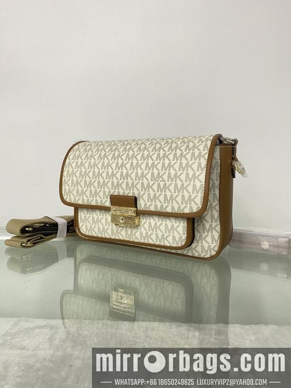 Michael Kors Bags Bradshaw 24X7X16cm 090409 DY 2