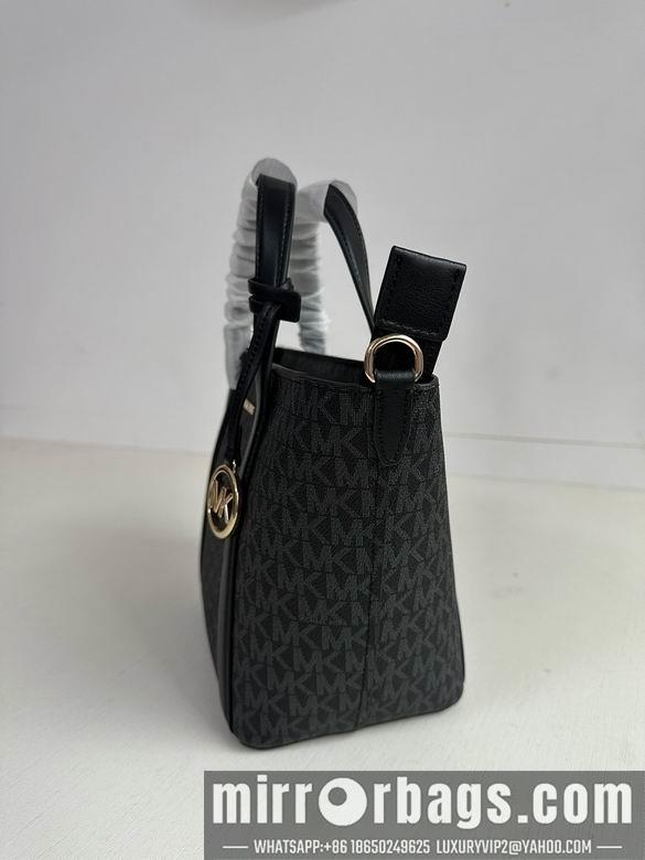 Michael Kors Bags 21X30X19X12cm 050802 EY 3colour