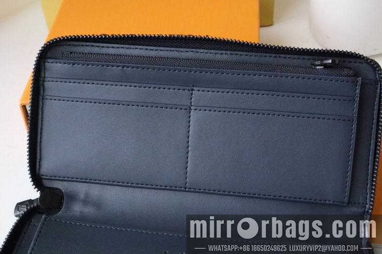 1:1 Louis Vuitton Bags M82322 10X20X2cm XM
