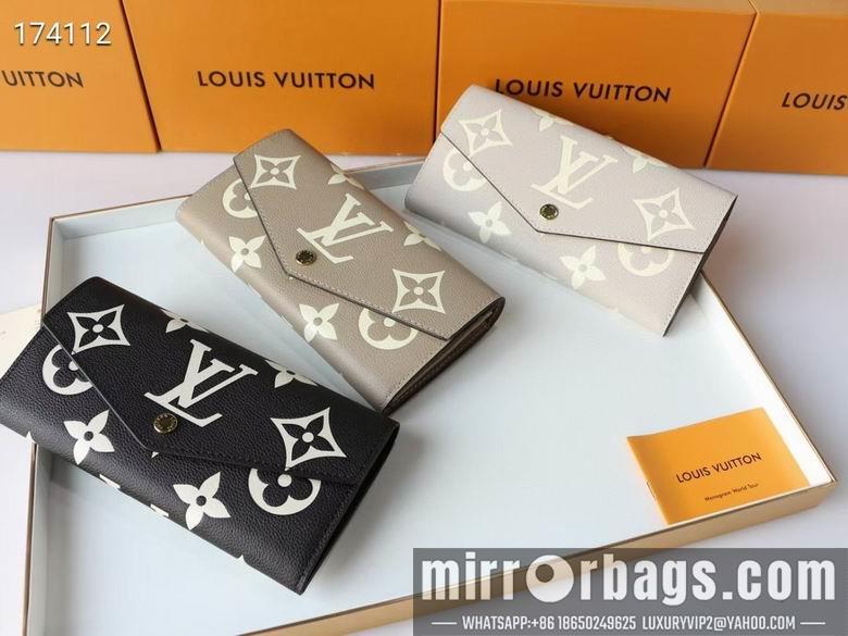 1:1 Louis Vuitton Bags M80496 19X10X2cm XM 3colour