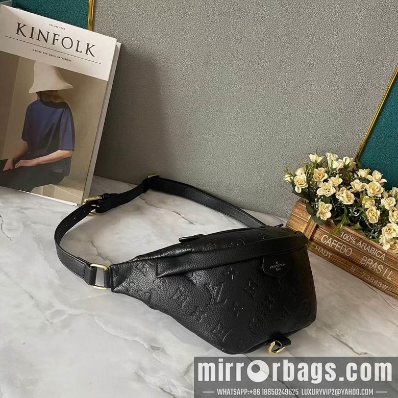 1:1 Louis Vuitton Bags M44812 37X14X13cm XMY 4colour
