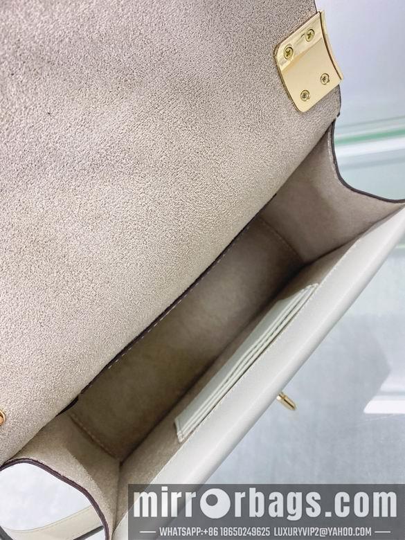 Michael Kors Bags 20X15X7cm 112703 EY