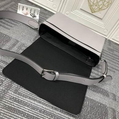 1:1 Louis Vuitton Bags SSM30807 28.3X18.3X4.3