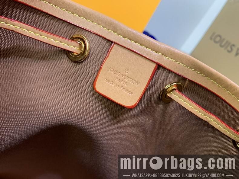 1:1 Louis Vuitton Bags M42224 26x27 cm cs