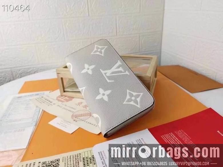 1:1 Louis Vuitton Bags M69794 19.5X10cm XM 3colour