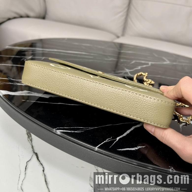 1:1 Louis Vuitton Bags M82480 21X12X3cm