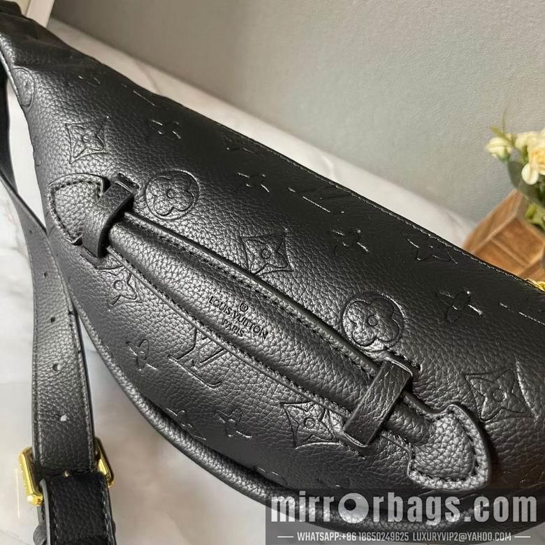 1:1 Louis Vuitton Bags M44812 37X14X13cm XMY 4colour
