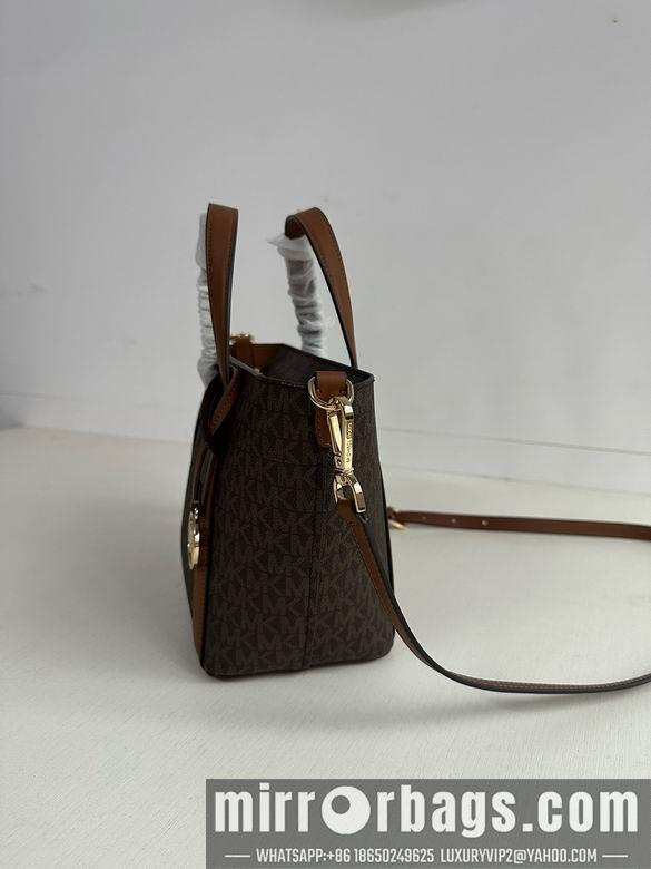 Michael Kors Bags 21X30X19X12cm 050802 EY 3colour
