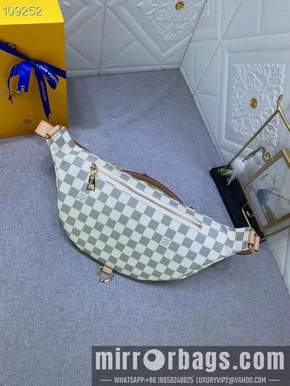 1:1 Louis Vuitton Bags M44812 37X14X13cm XMY 4colour