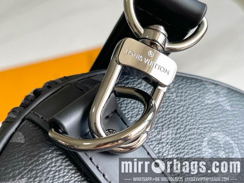 1:1 Louis Vuitton Bags M40605 55X31X26cm WP