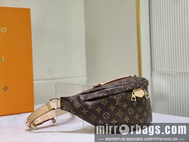 1:1 Louis Vuitton Bags Bumbag M43644老花 白格 37x14x13cm ss