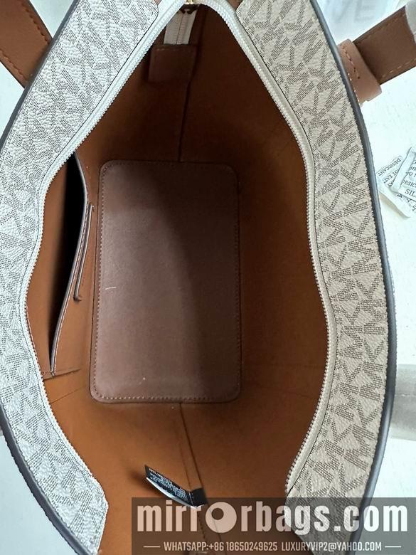 Michael Kors Bags 21X30X19X12cm 050802 EY 3colour