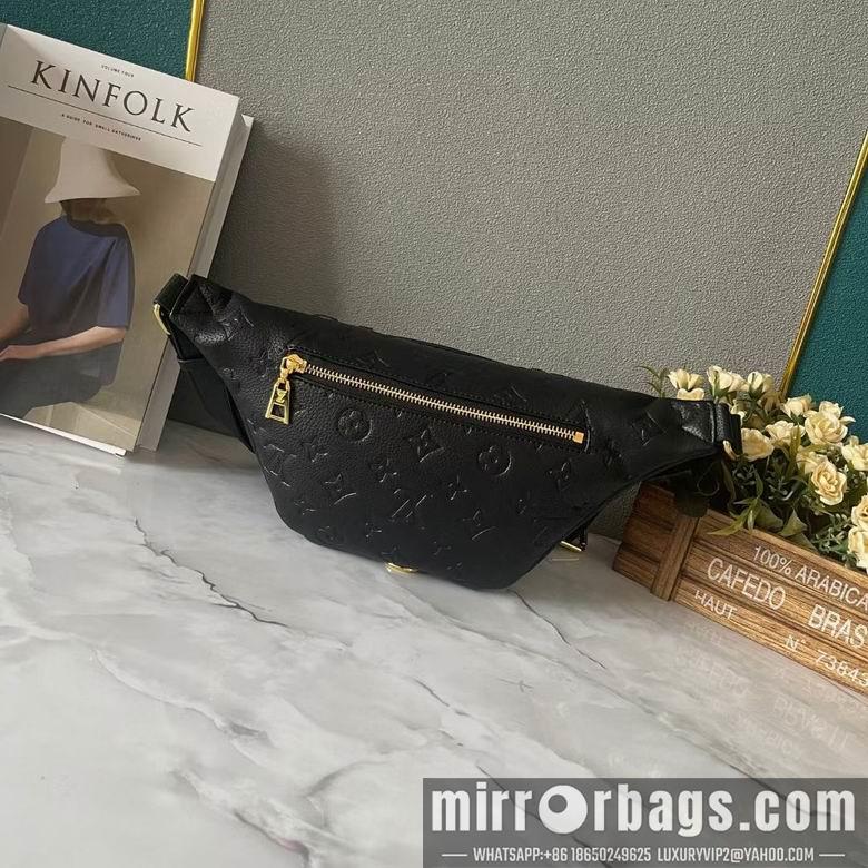 1:1 Louis Vuitton Bags M44812 37X14X13cm XMY 4colour