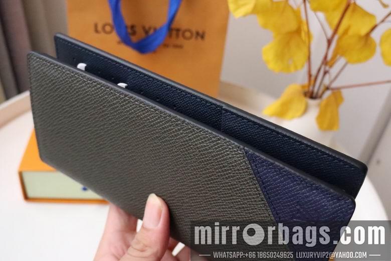 1:1 Louis Vuitton Bags M30980 10X19X2cm YG 3colour