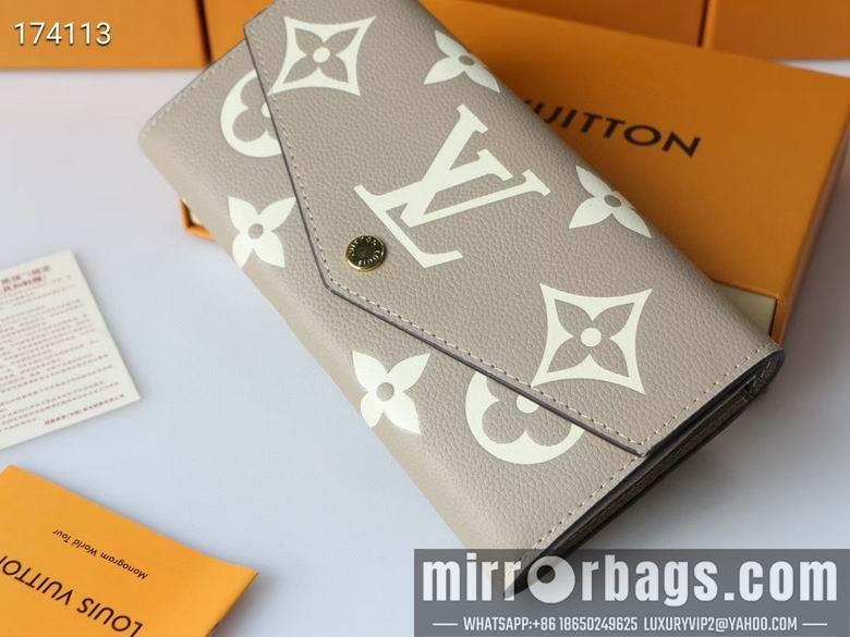 1:1 Louis Vuitton Bags M80496 19X10X2cm XM 3colour