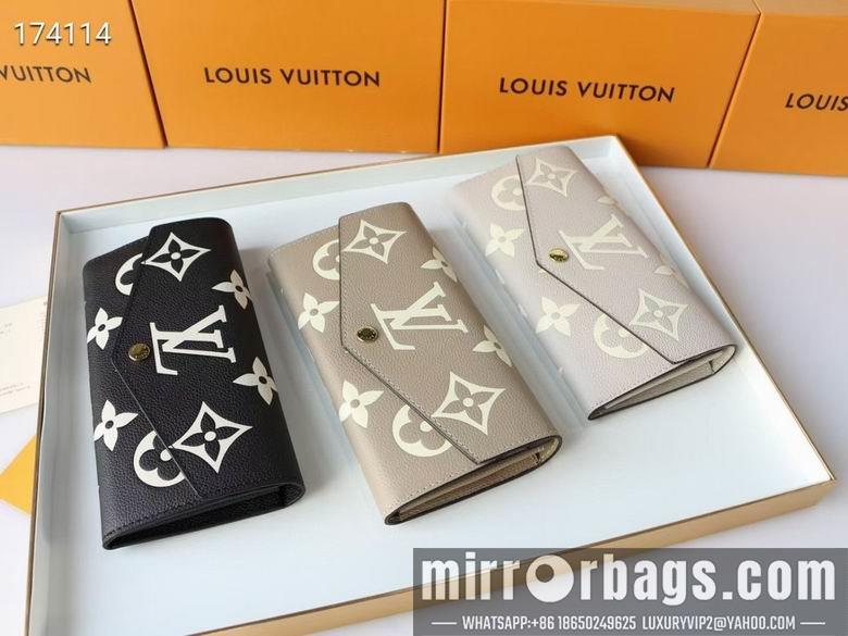 1:1 Louis Vuitton Bags M80496 19X10X2cm XM 3colour