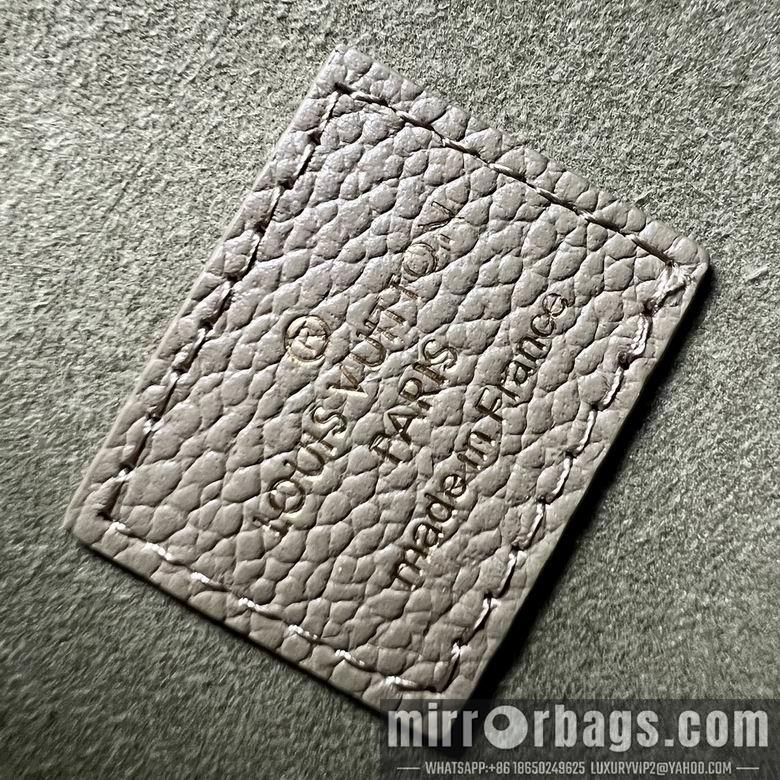 1:1 Louis Vuitton Bags M82480 21X12X3cm
