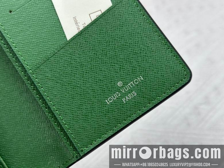 1:1 Louis Vuitton Bags M40615 XM 4colour