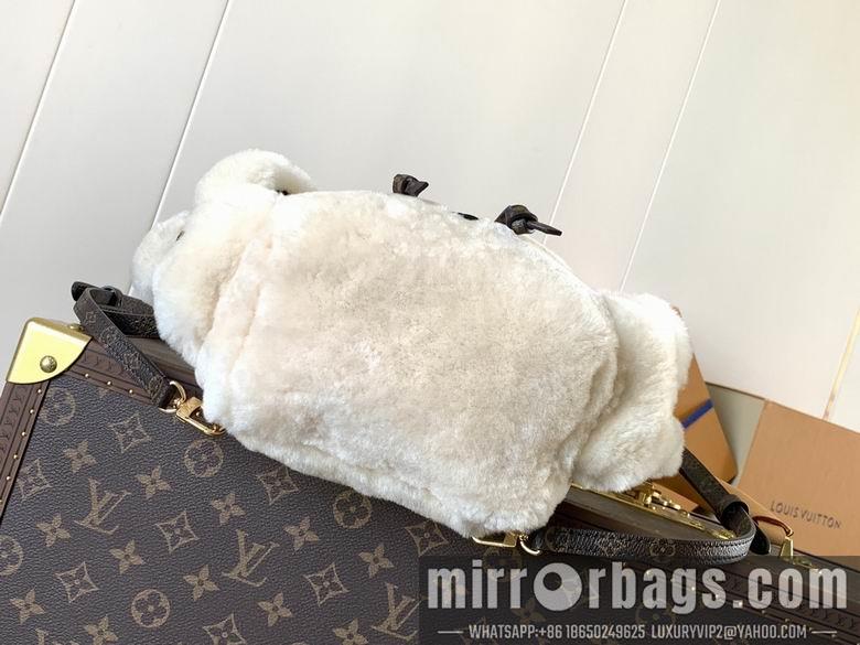 1:1 Louis Vuitton Bags M11919 16.5X13X25cm WP