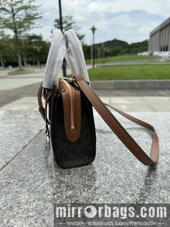 Michael Kors Bags Sheila 24X16X8cm 090914 DY 3