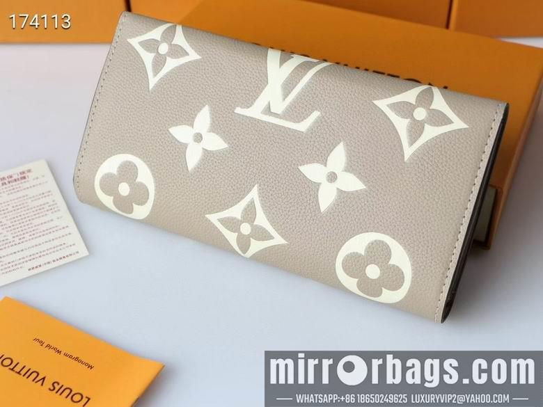 1:1 Louis Vuitton Bags M80496 19X10X2cm XM 3colour