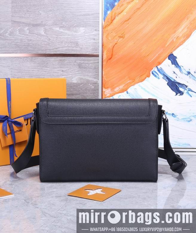 1:1 Louis Vuitton Bags WMM30807 28.3X18.3X4.3