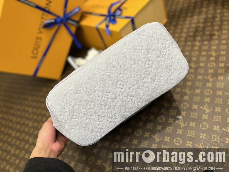 1:1 Louis Vuitton Bags M45686 32X29X17cm XM