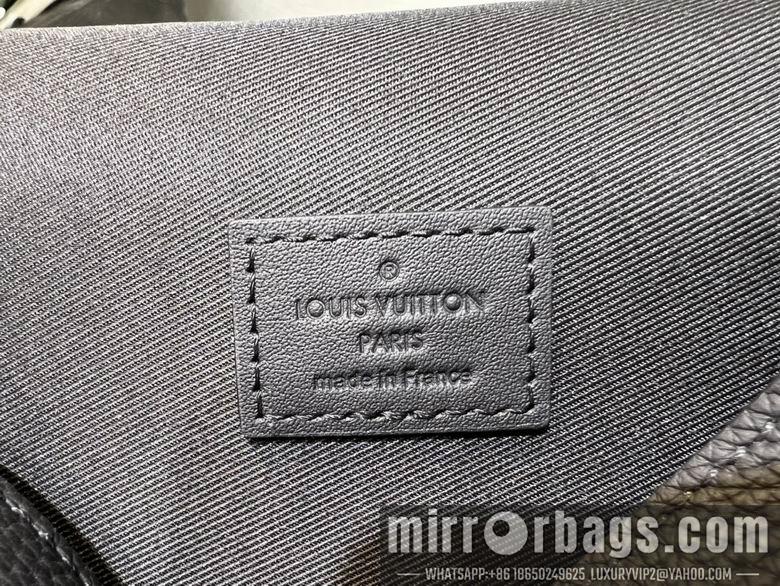 1:1 Louis Vuitton Bags M82085 17X12X7cm YG 4colour