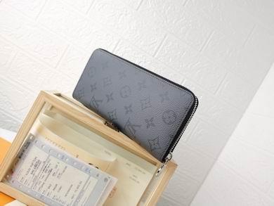 1:1 Louis Vuitton Bags M63095 10X19cm XM