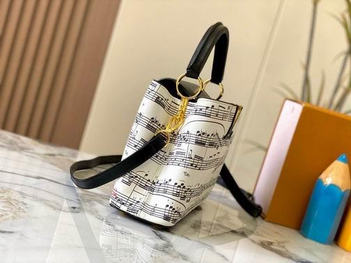 1:1 Louis Vuitton Bags Hatucines M20194 27x18x9cm ss