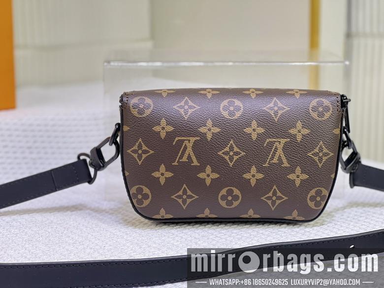 1:1 Louis Vuitton Bags Pilot M83563 20x12x5.5cm ss.