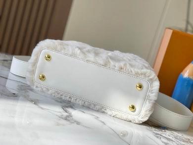 1:1 Louis Vuitton Bags Hatucines M22388 27x18x9cm ss