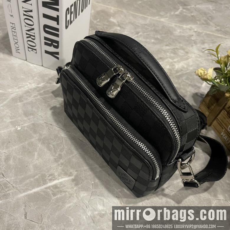 1:1 Louis Vuitton Bags District M11657 22.5x15.5x7.5cm ss2