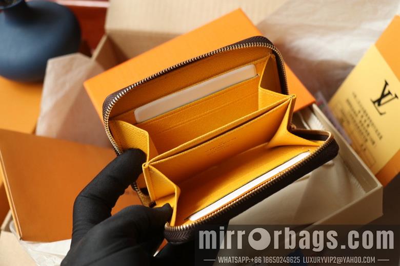 1:1 Louis Vuitton Bags M81629 11X8.5X2cm XM