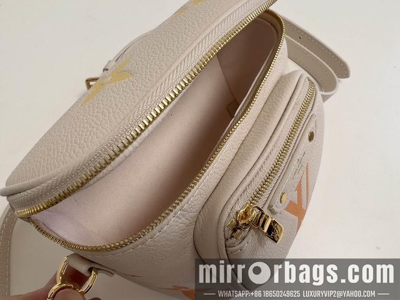 1:1 Louis Vuitton Bags Gradient M82208 17X12X9.5cm YG 2colour