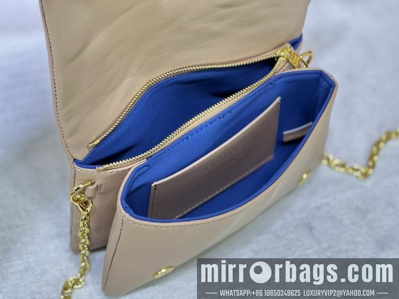 1:1 Louis Vuitton Bags Pochette Metis M80742 20x14x8 cm cs