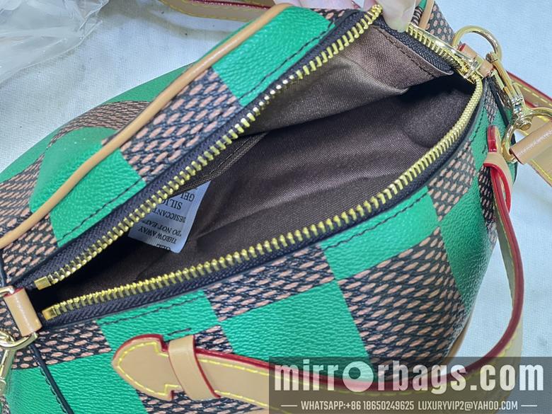 1:1 Louis Vuitton Bags Chess M40562 24x24x8cm ss