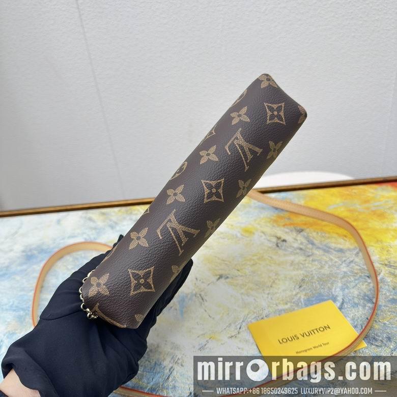 1:1 Louis Vuitton Bags M41638 23x13x5cm zy