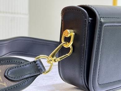 1:1 Louis Vuitton Bags M69841 17X10X4.5cm XM
