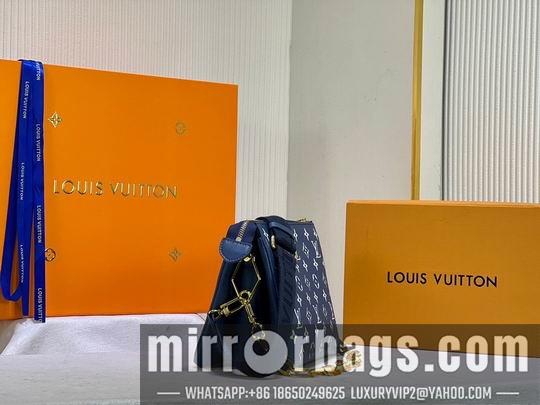1:1 Louis Vuitton Bags Coussin M57782 26x20x12cm cs