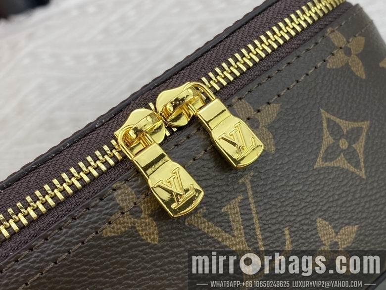 1:1 Louis Vuitton Bags M43688 17X9.5X8.5cm YG 3colour