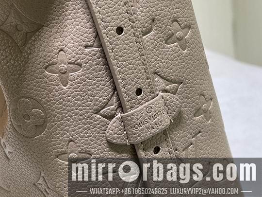 1:1 Louis Vuitton Bags M46203杏色压花 29x12x24cm cs